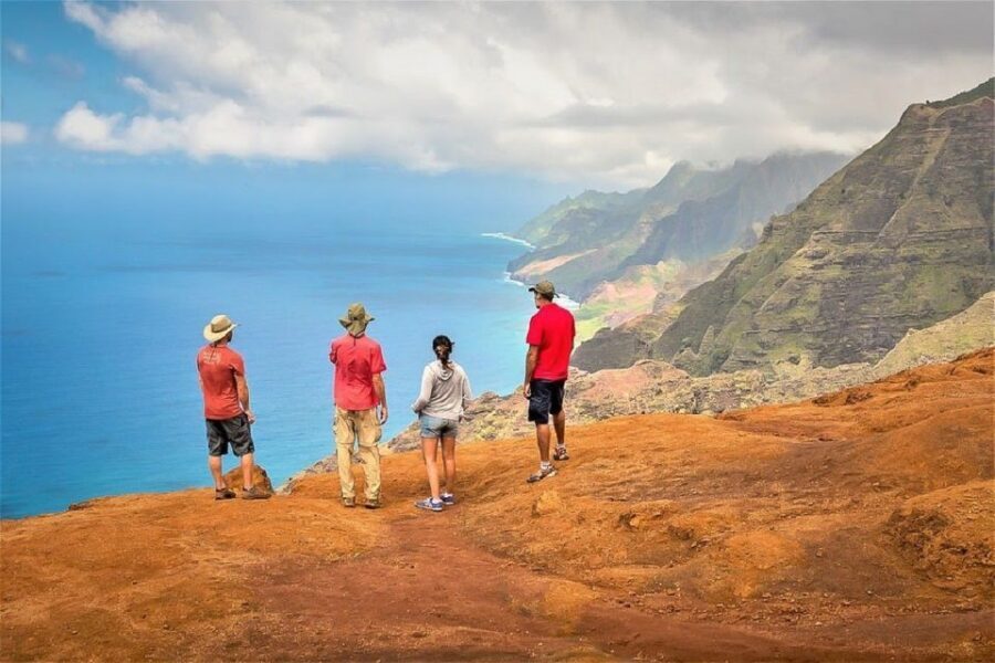 Kauai: Full-Day Kauaʻi Adventure - What Kōkeʻe Lodge and the lunch stops add to the day